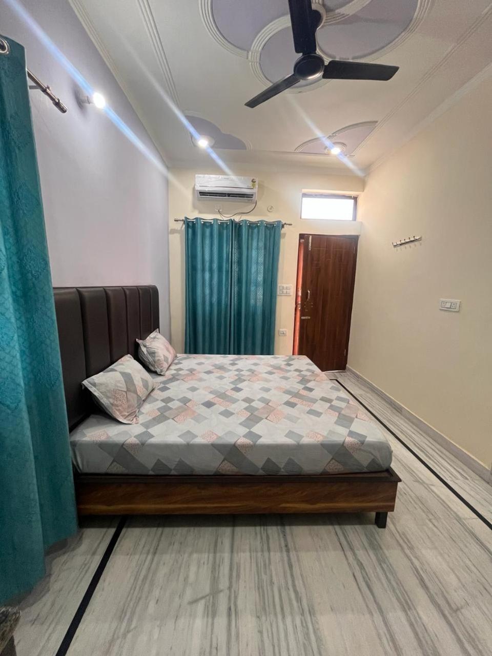 Deepak Homestay Rishīkesh Екстериор снимка