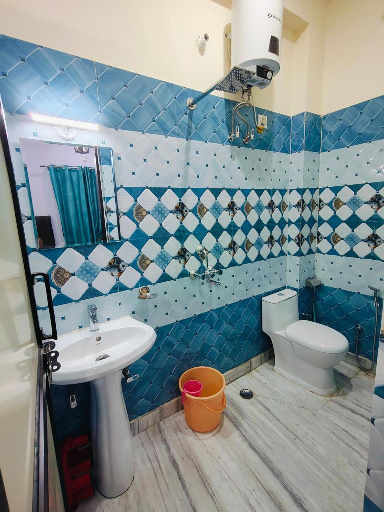 Deepak Homestay Rishīkesh Екстериор снимка