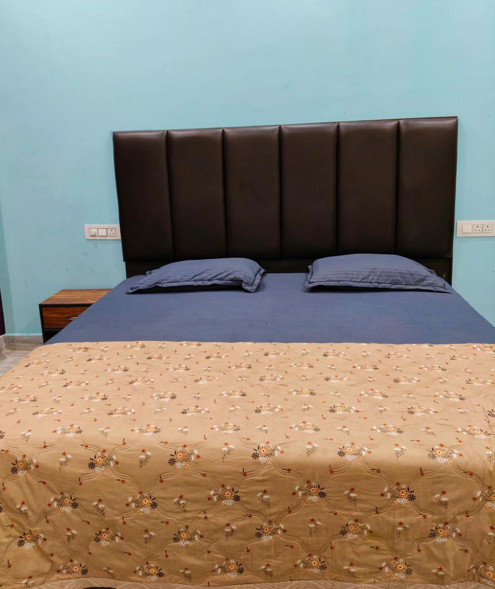 Deepak Homestay Rishīkesh Екстериор снимка